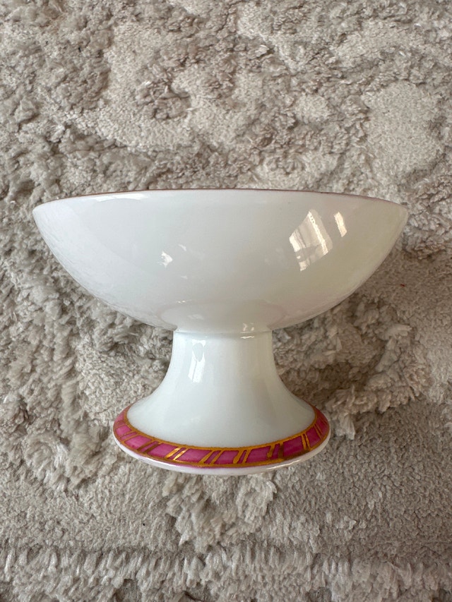 Limoges fine porcelain mini pedestal bowl - photo 3
