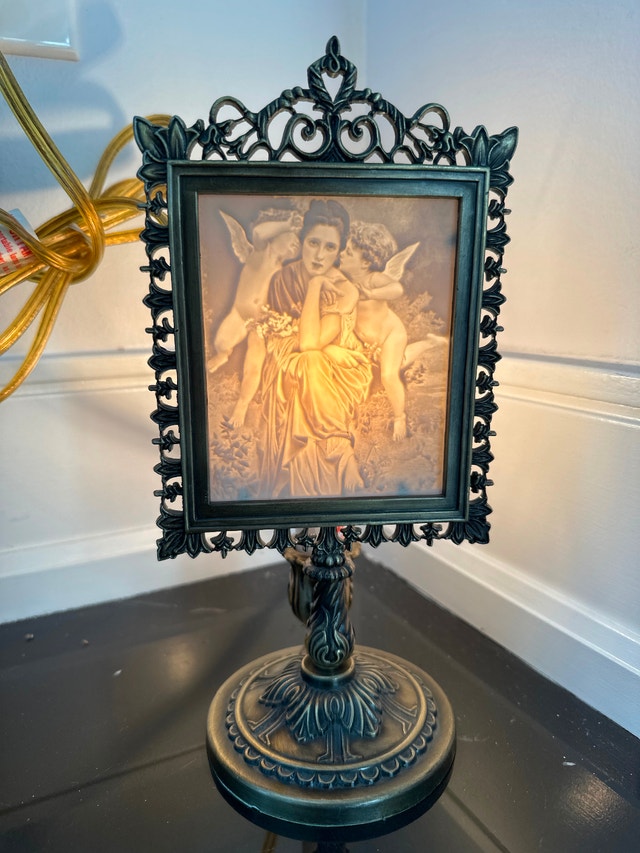 Vintage porcelain lithophane accent lamp - photo 2