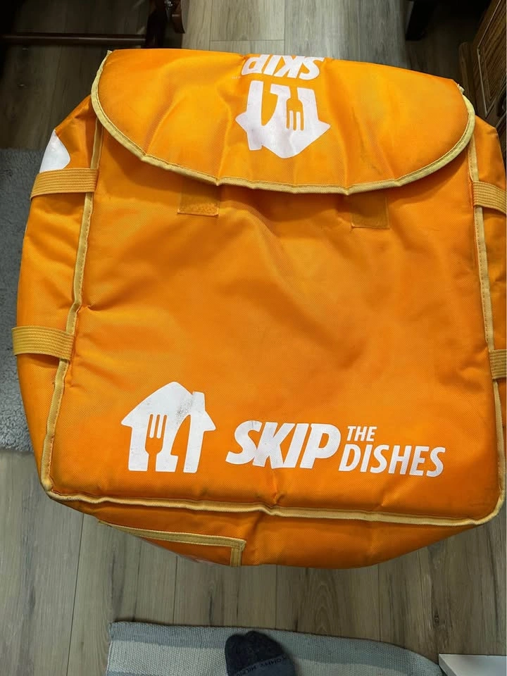 SkipTheDishes Insulated Delivery Bags - photo 3