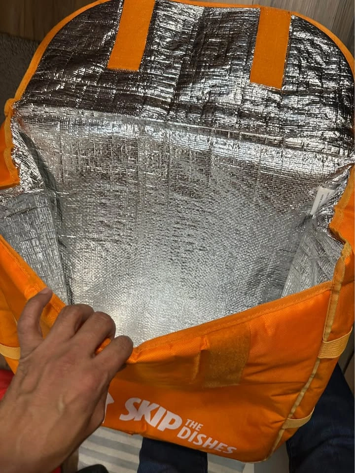 SkipTheDishes Insulated Delivery Bags - photo 4