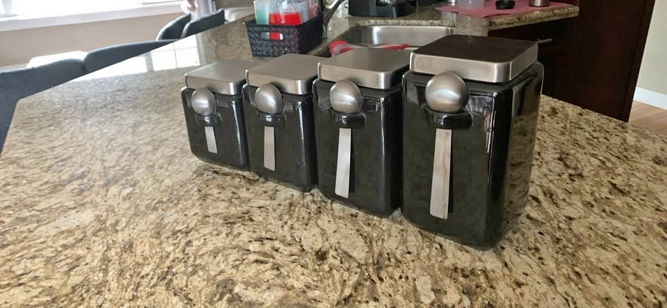 Kitchen canisters
