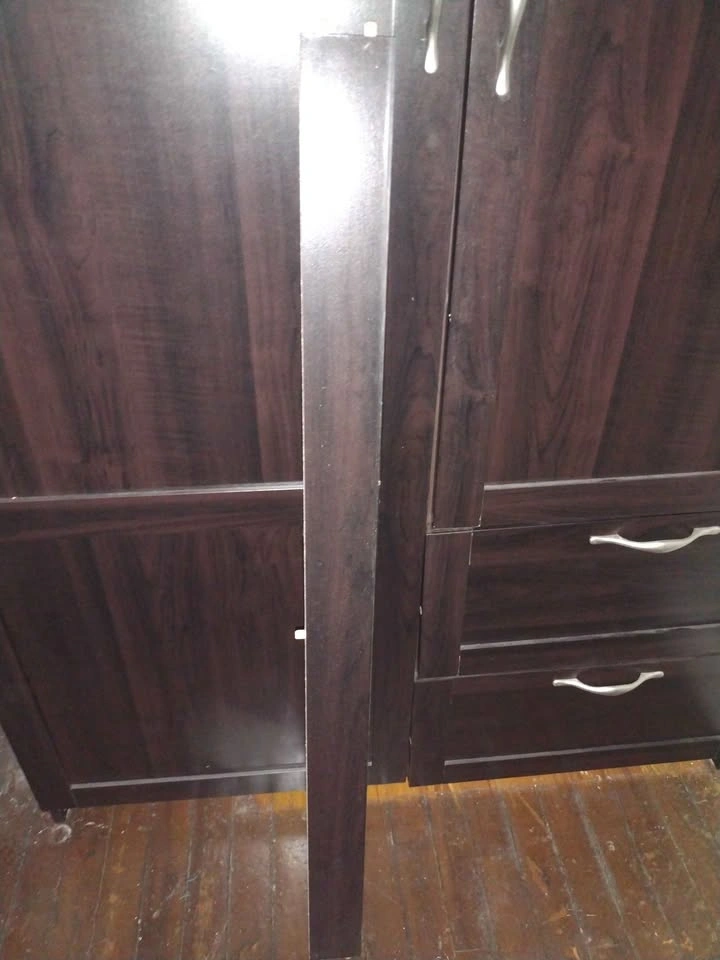 Large Dark Wood Double Door Double Drawer Wardrobe - photo 4