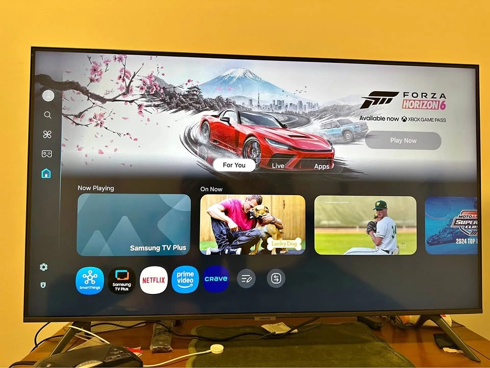 Samsung 43-inch CU7000 Series Crystal UHD 4K Smart TV