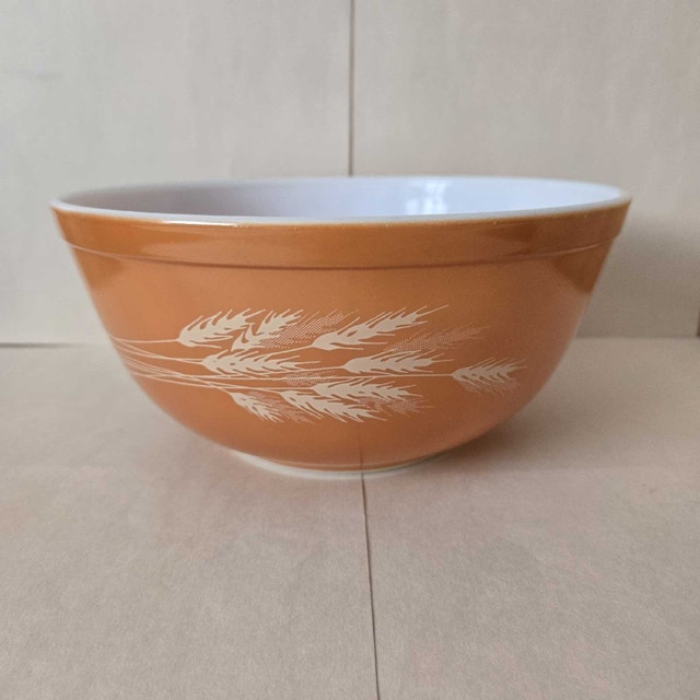 Vintage Pyrex Mixing Bowl Autumn Harvest