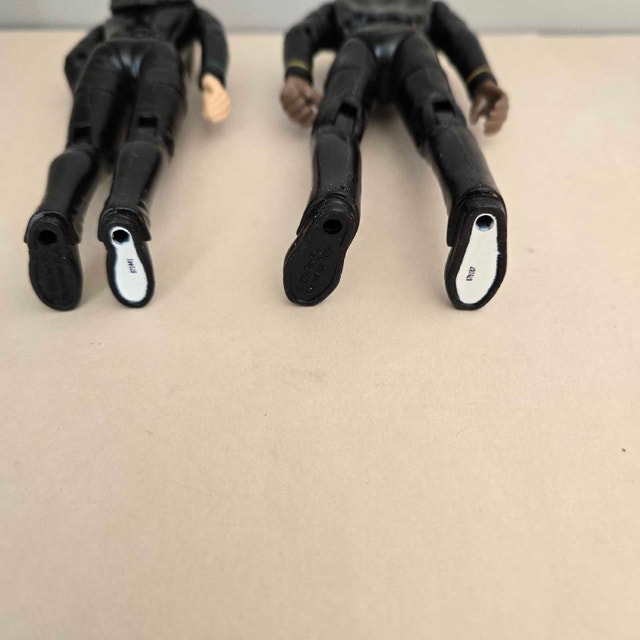 Star Trek 90's Troi and Geordi Figures - photo 4