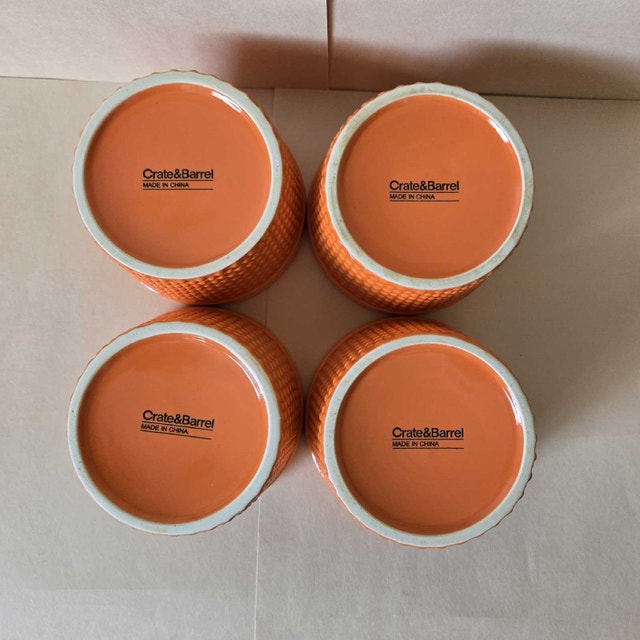 4 Crate & Barrel Ramekins - photo 3