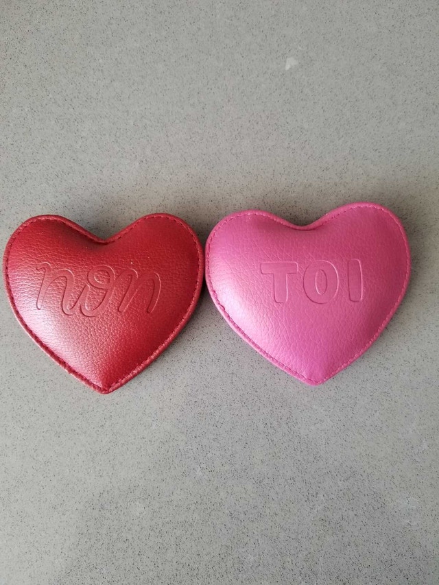 Heart Leather Paperweights - photo 2