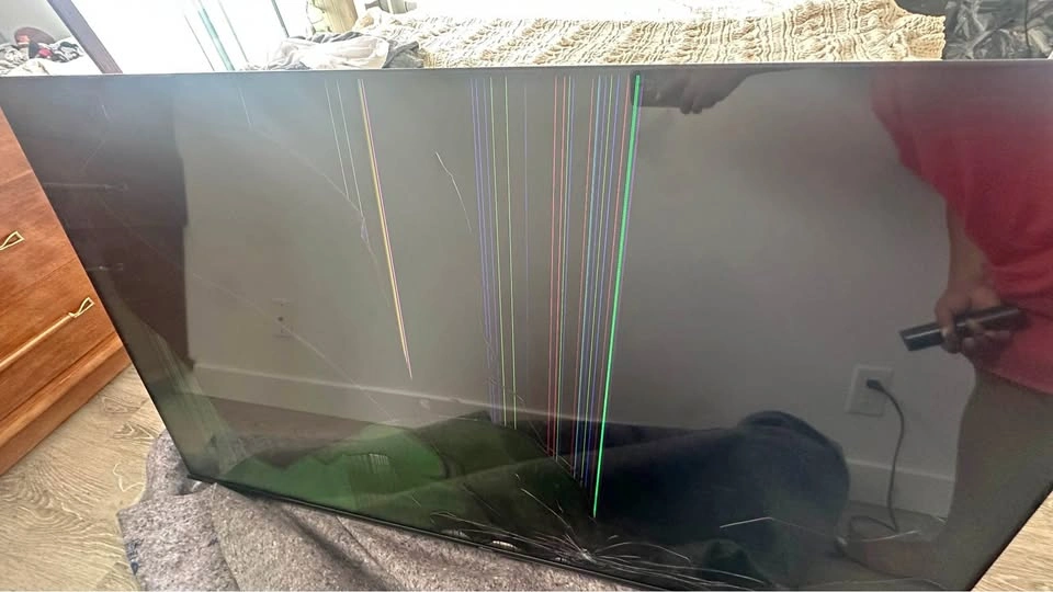 65" Hisense TV with Cracked Screen