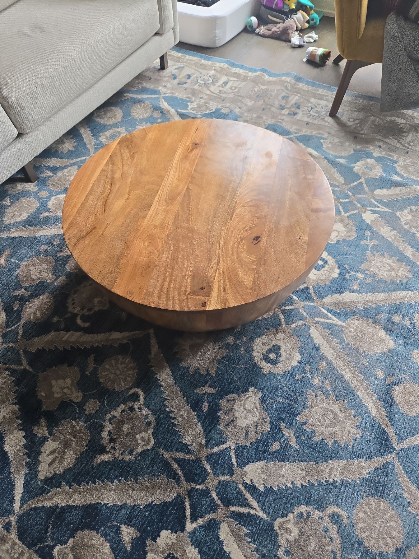 Round Solid Wood Coffee Table