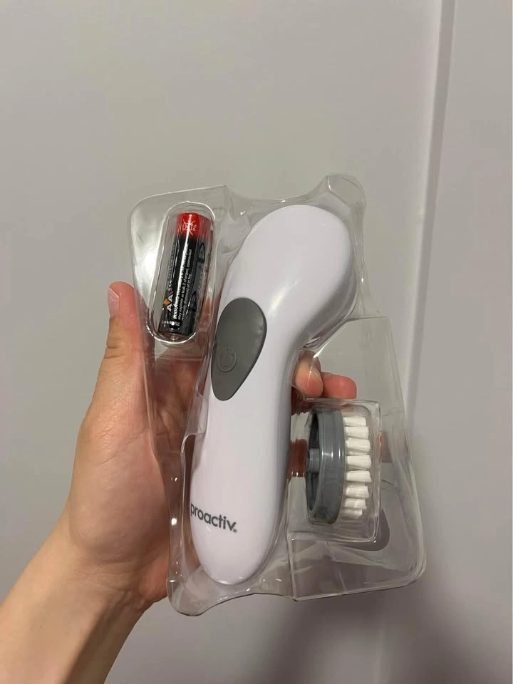Brand new proactiv deep cleaning brush - photo 2