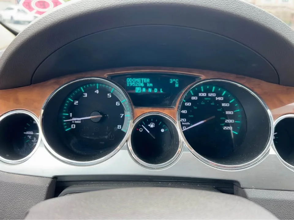 2010 Buick Enclave image indicator(9)