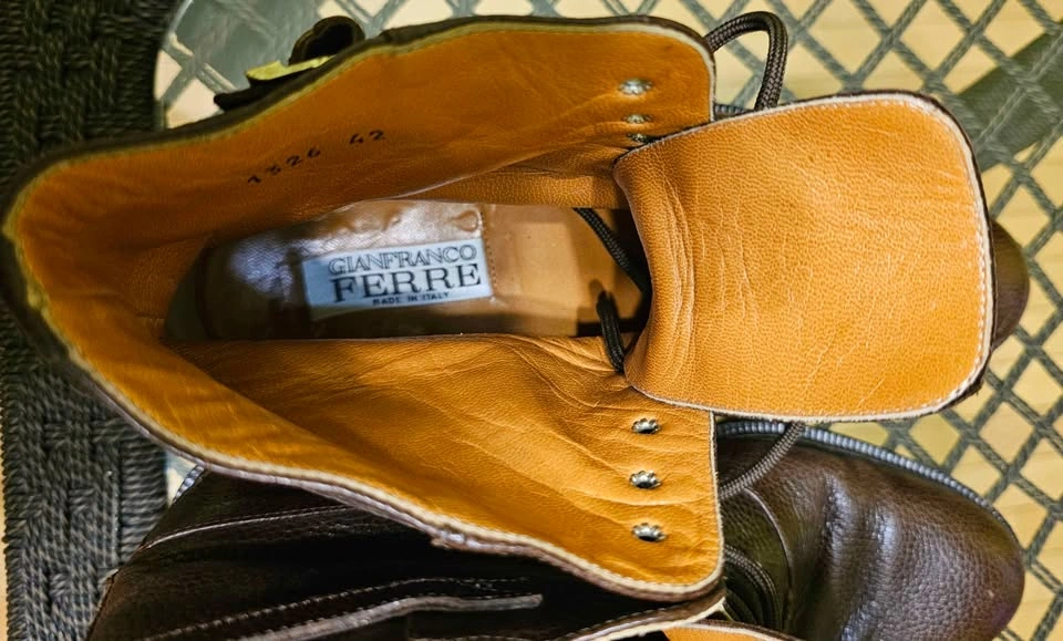 Gianfranco Ferré Italian Leather Boots - Size 42 (New) - photo 2