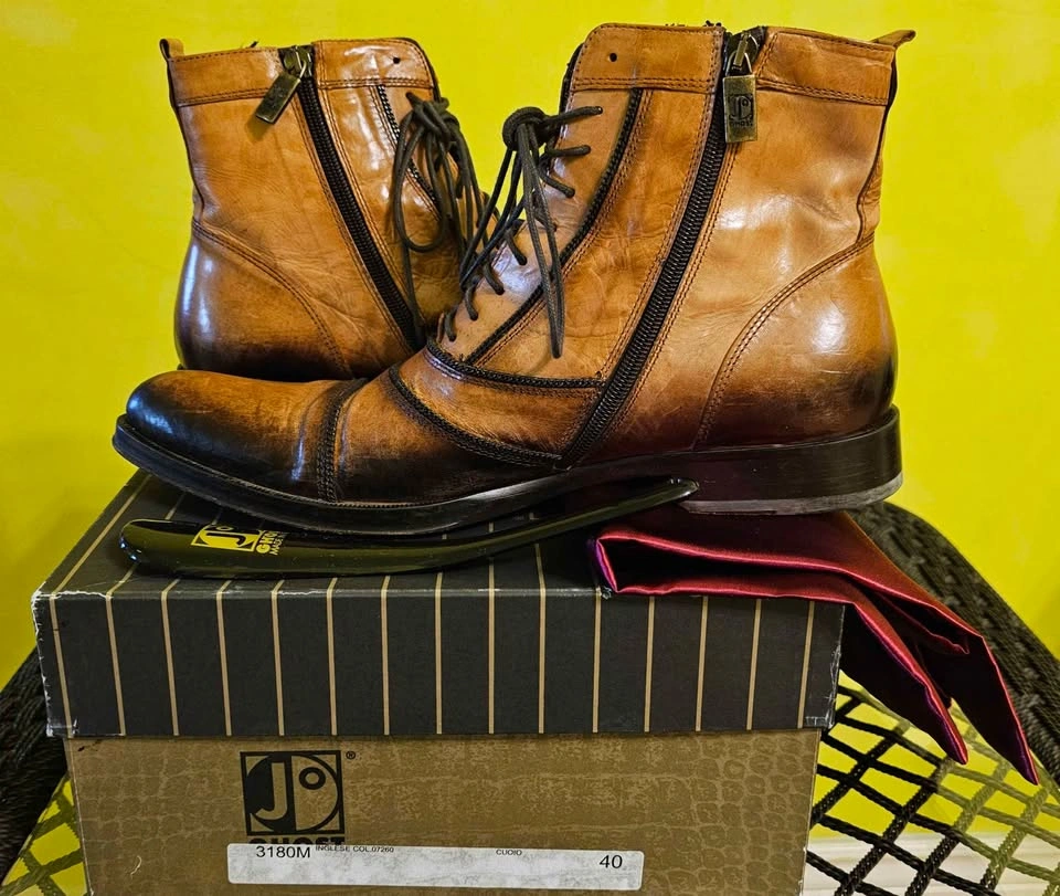 Jo GHOST Italian Burnished Leather Zip Boots - Size EU 40 - photo 2