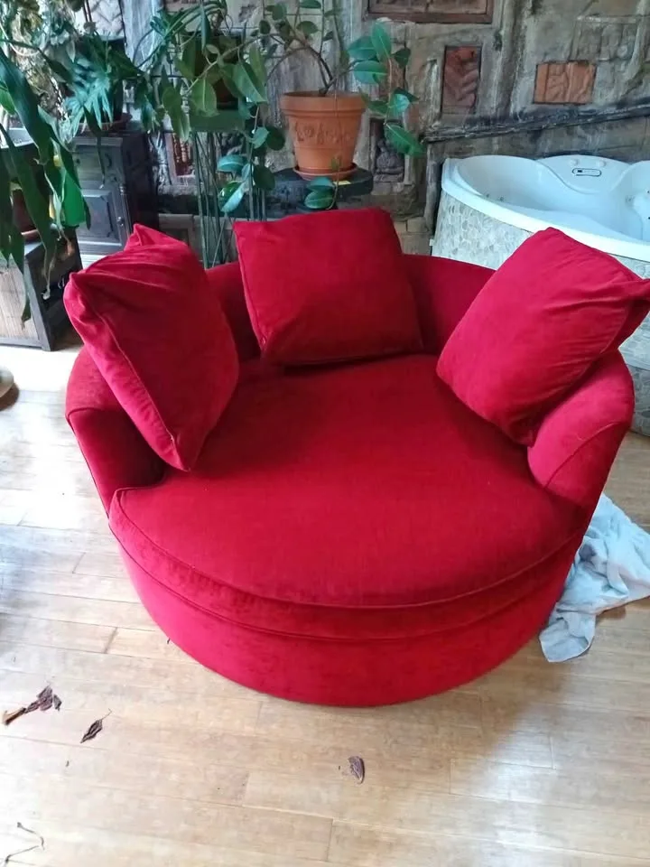 Large Round Red Day Bed thumbnail