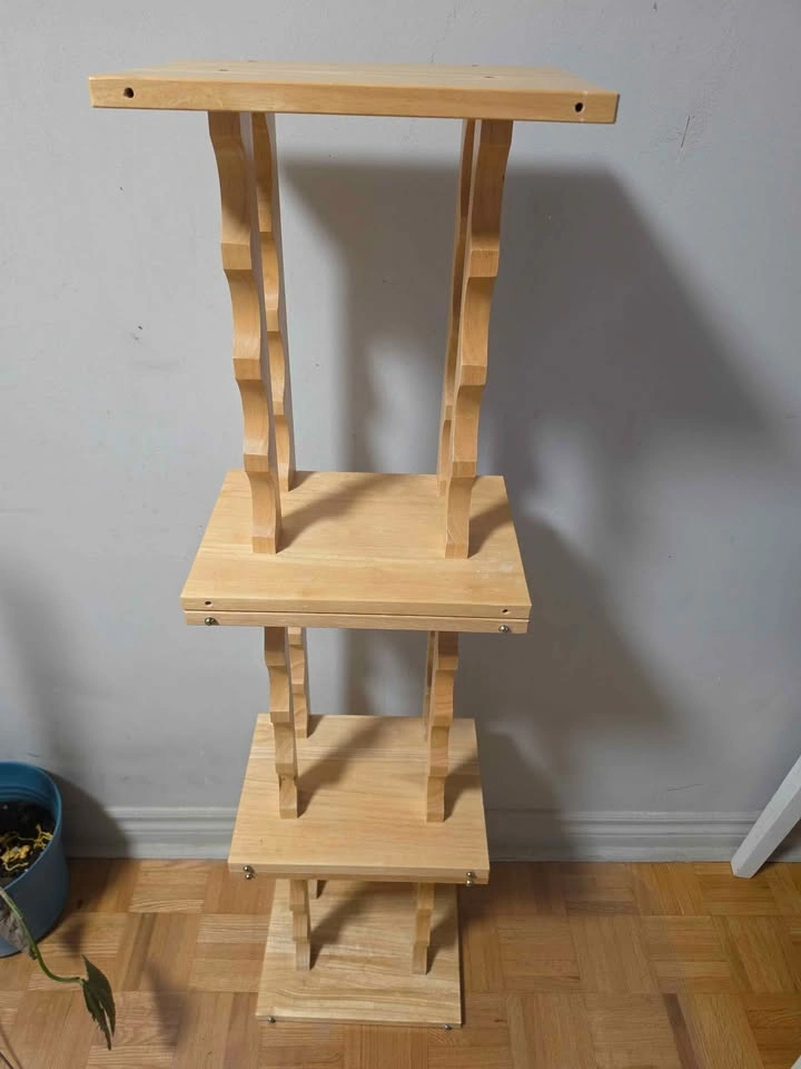 2 Wood Shelves