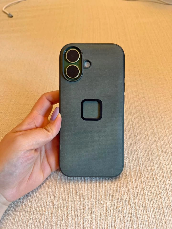 Peak Design Everyday Case for iPhone 17 Sage