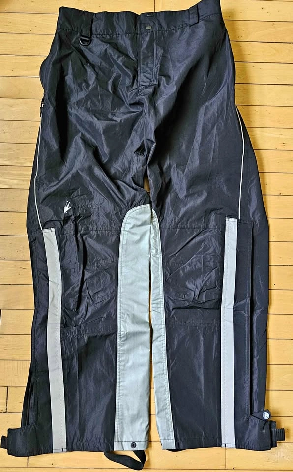 Brand New Frogg Toggs ToadSkinz Waterproof Rain Pants - Size S