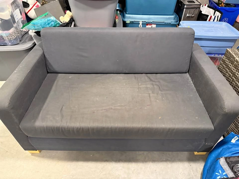 Free Couch