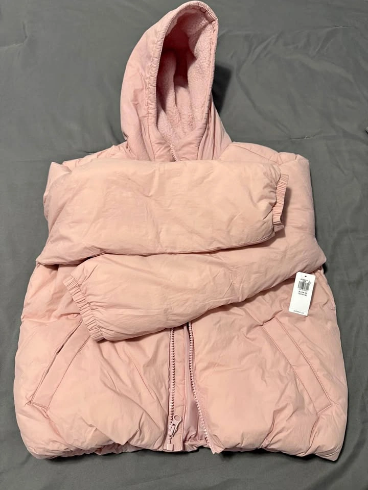 BNWT Kids 14/16 Puffy Jacket