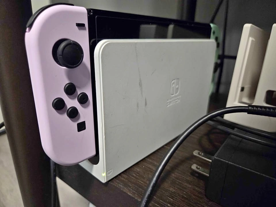 QUICK SALE: MODDED NINTENDO SWITCH OLED