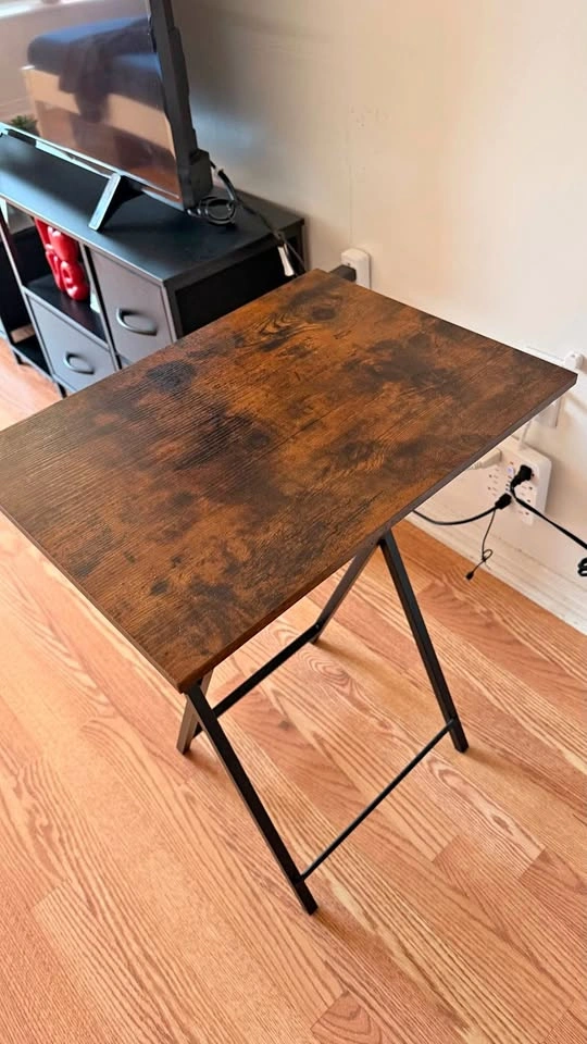 Rustic Wood Grain Folding Tray Table