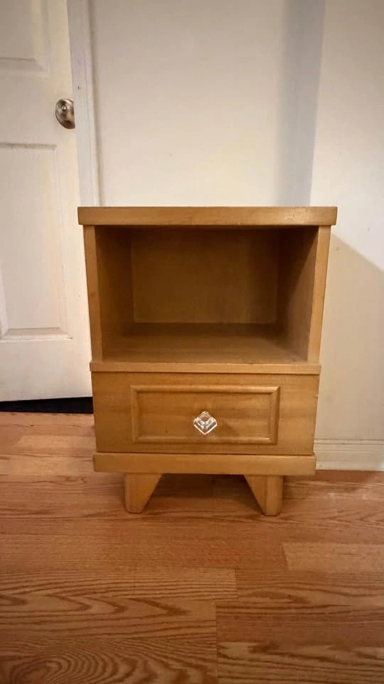 Mid-Century Modern Style Wood Nightstand - photo 3