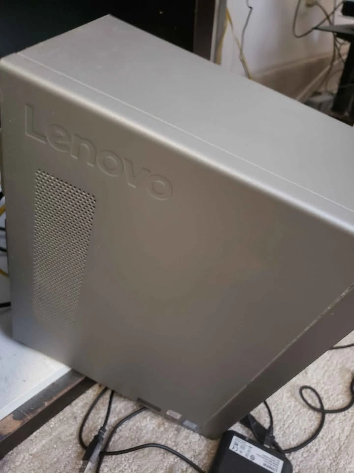 Lenovo Gaming PC - i7 9700 / GTX 1660 Ti / 16GB RAM / 1TB SSD - photo 2