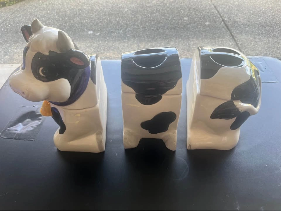 Vintage Benchmark NY 3-Piece Ceramic Cow Canister Set - photo 2