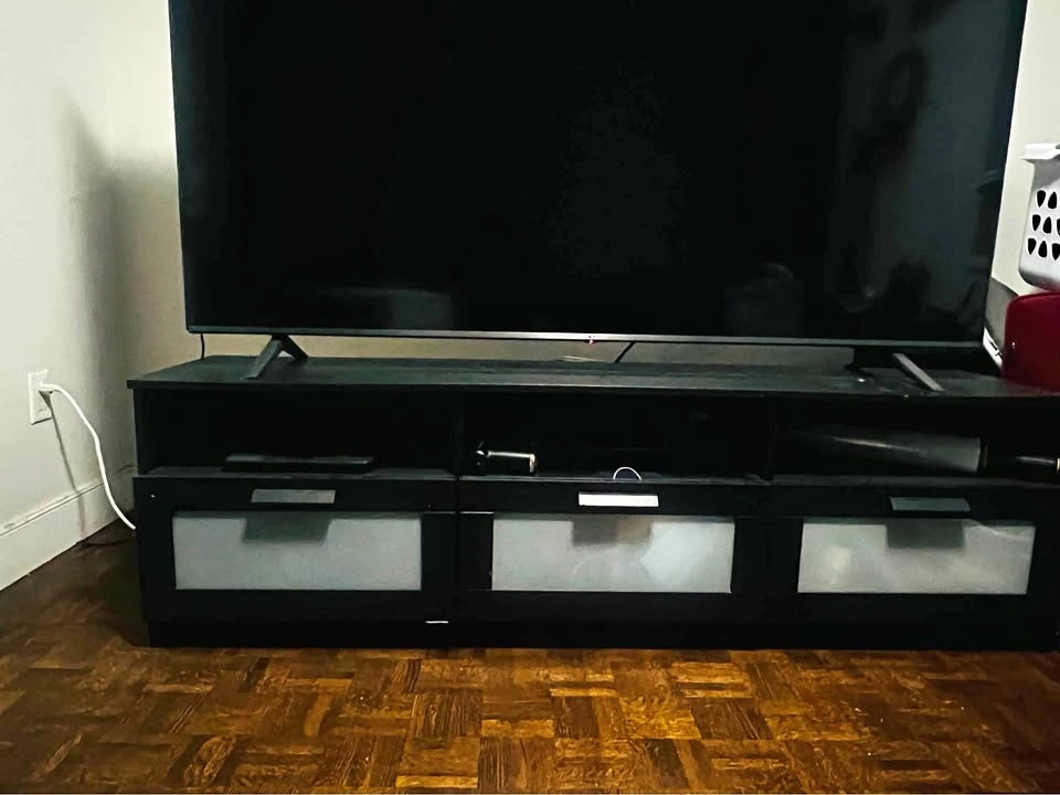 LG 75 inch 4K UHD Smart TV