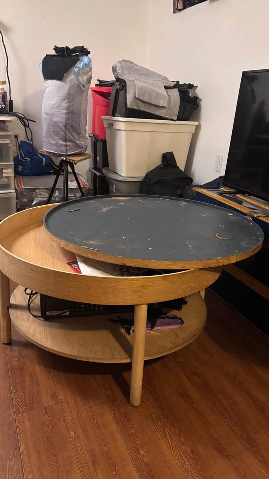 One-of-a-Kind Round Vintage Coffee Table - photo 4