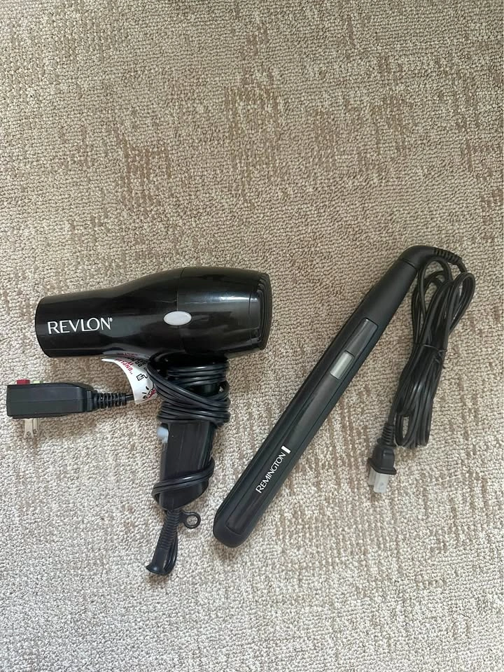 Hairstyling tools (hairdyer, flat iron/hair straightener)