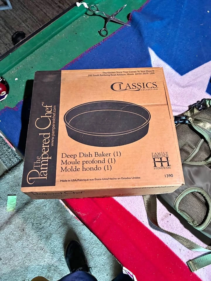 Pampered Chef Deep Dish Baker