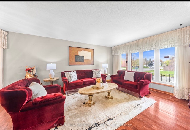 Vintage 3-Piece Sofa Set - photo 4
