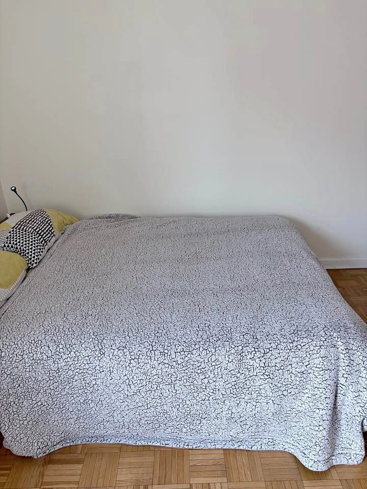 Reversible Sherpa & Velvet Throw Blanket – Cozy & Warm