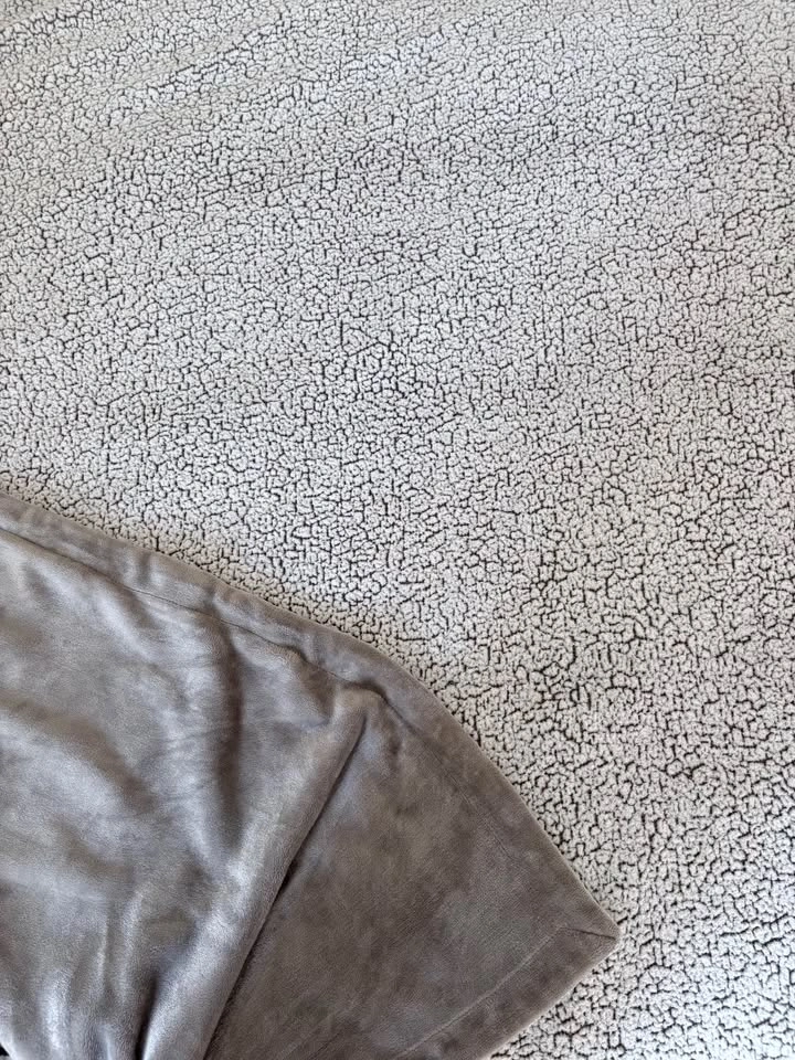 Reversible Sherpa & Velvet Throw Blanket – Cozy & Warm - photo 2