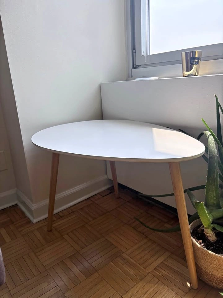 White Side Table / End table