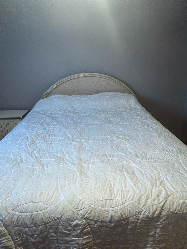 Bedroom Furniture Set