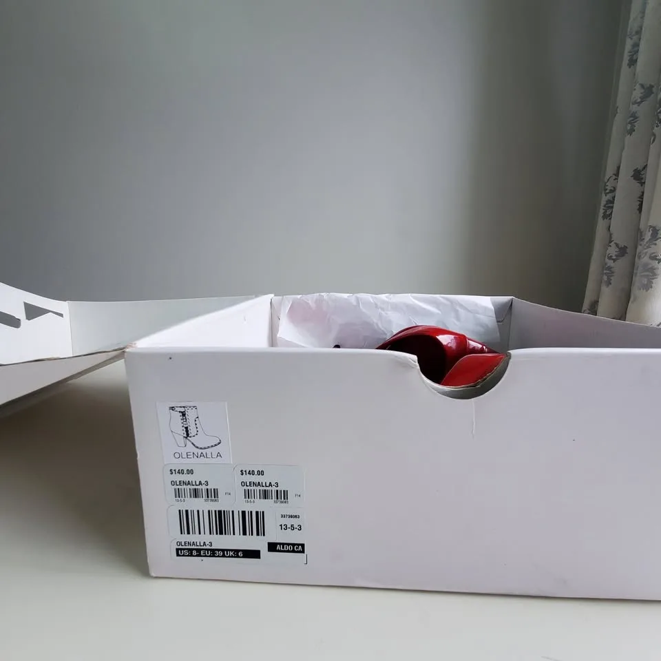 Aldo Sandals - Barely Used, Best Price ($20-$30) image indicator(8)