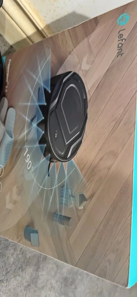 LeFant Robot Vacuum Cleaner