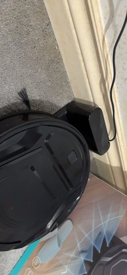 LeFant Robot Vacuum Cleaner - photo 3