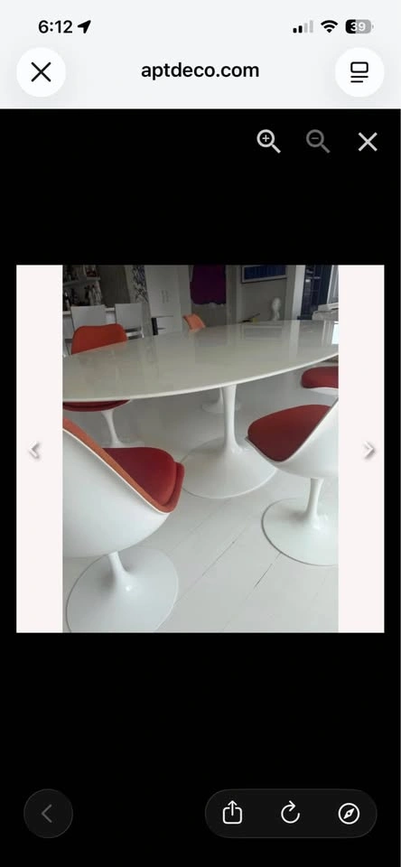 Knoll Saarinen Table and 6 Tulip Chairs - photo 3