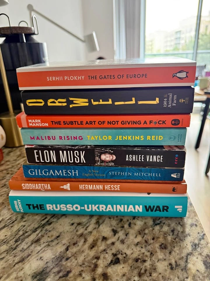 Gently used books :)
