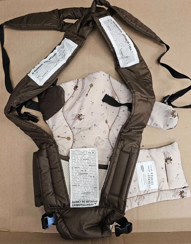 Brand New Evenflo babyGo Glide Soft Baby Carrier (7-26 lbs) - photo 3