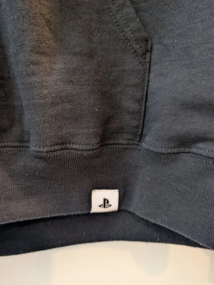 Champion PlayStation Ghost of Tsushima Director’s Cut Hoodie - photo 2