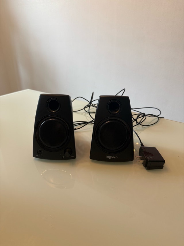 Logitech Z130 Compact 2.0 Stereo Speakers