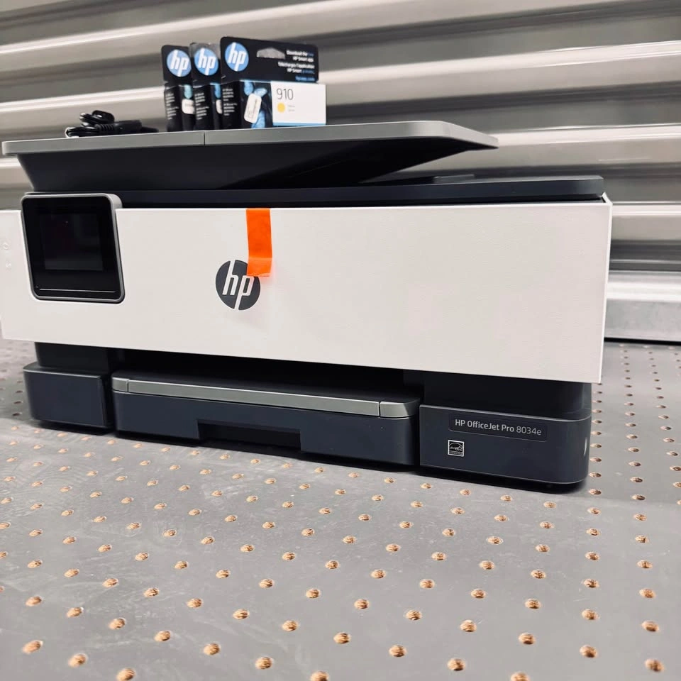 HP OfficeJet Pro 8034e All-in-One Printer - photo 2