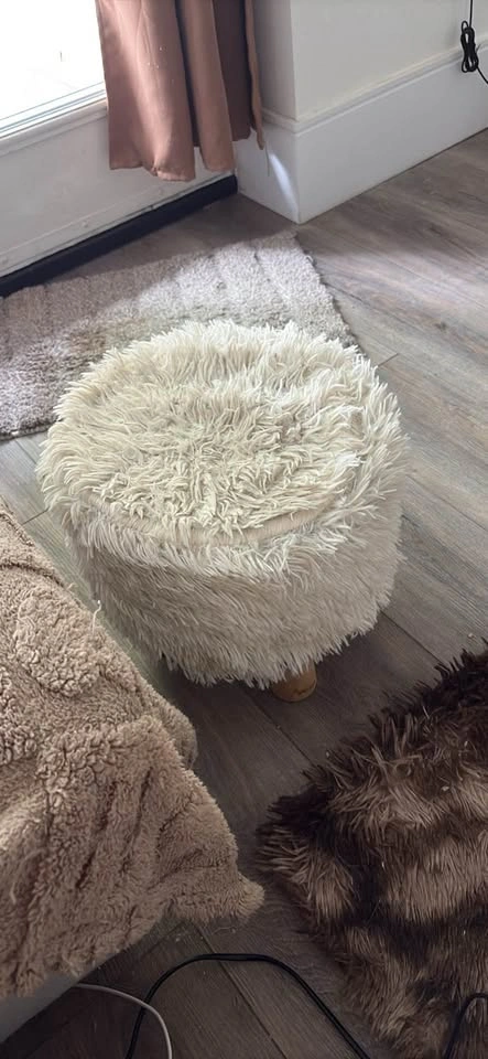 Small Fluffy Footstool / Ottoman – Moving Sale - photo 2