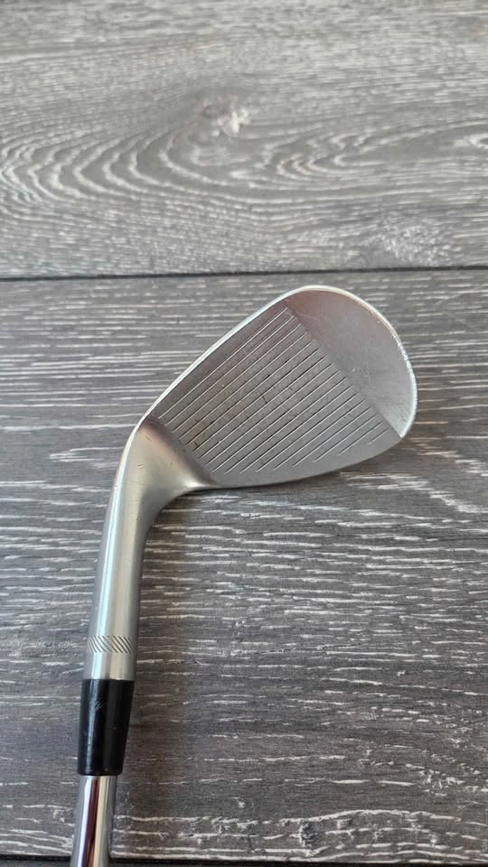 Titleist Vokey SM9 Tour Chrome 56° Sand Wedge (14° Bounce / F-Gr - photo 2