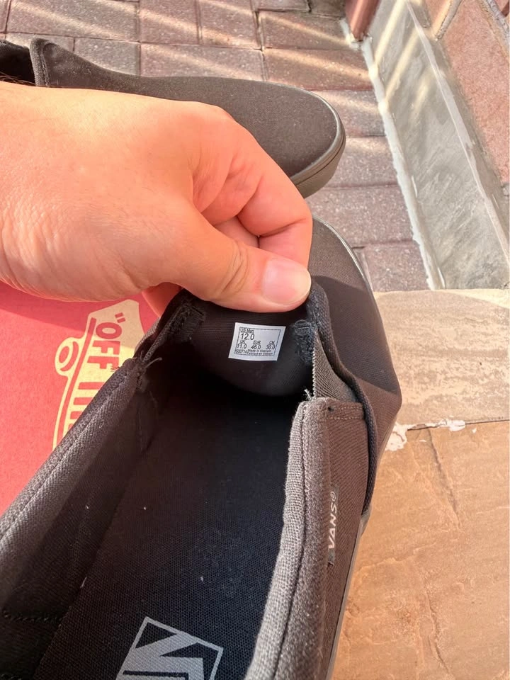 Vans Black (Brand New) - photo 3