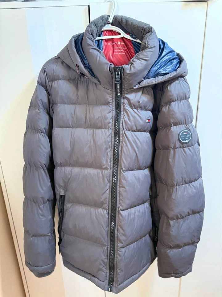 Tommy Hilfiger
